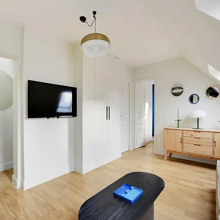 Апартаменты Bright - 2bdr- 4p- Jardin Du Luxembourg *